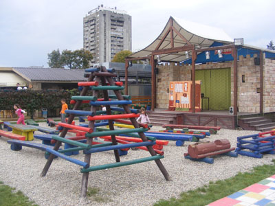 ZABAVNI PARK - IGRAONICA ZAMAK Kids playgrounds Belgrade - Photo 7