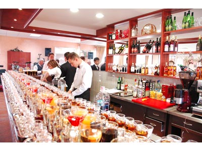 CATERING AND RESTAURANT SLAST Restorani za svadbe, proslave Beograd