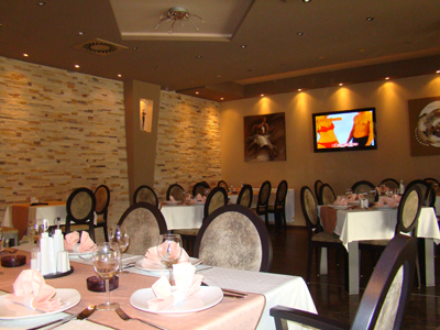 APARTMENTS SINGIDUNUM Restaurants Belgrade - Photo 3
