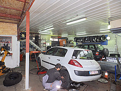 ISA MOTORS Tire repair Belgrade - Photo 9