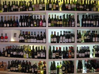 DEVINO - VINO & GRIC BAR Vinoteke, wine shop Beograd - Slika 4