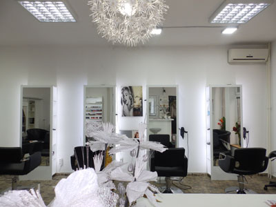 DIVAS SALON Hairdressers Belgrade - Photo 2