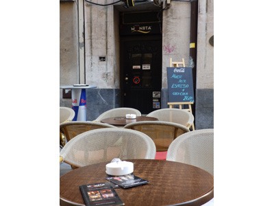 CAFE BAR MONETA Bars and night-clubs Belgrade - Photo 7