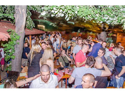 KAFANA JOS OVU NOC Bars and night-clubs Belgrade - Photo 9