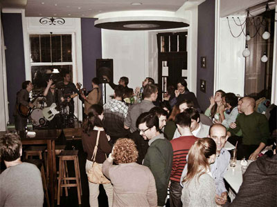BAR CAFFE PHILIP Bars and night-clubs Belgrade - Photo 6