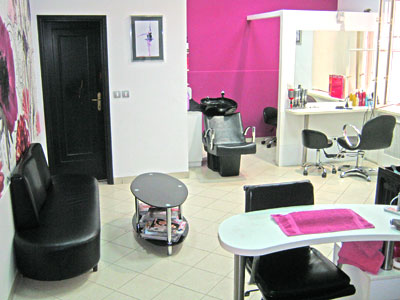 SALON MI-MA COSMETIC Hairdressers Belgrade - Photo 1