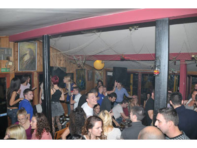 KAFANA SIDRO ZEMUN Saloons Belgrade - Photo 5