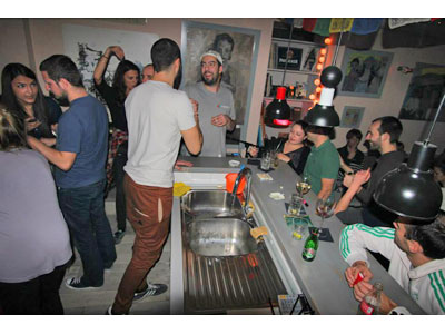 SS BAR Bars and night-clubs Belgrade - Photo 11