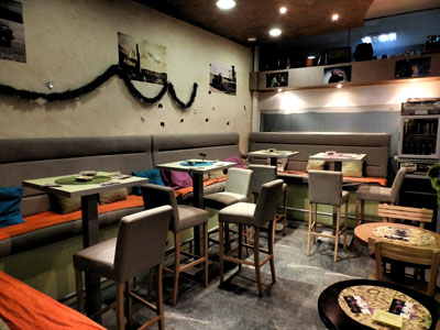 CAFFE VIA SANREMO Bars and night-clubs Belgrade - Photo 1
