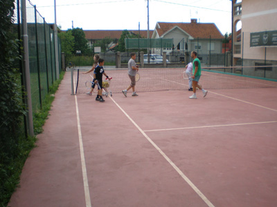 SPORT CLUB KOSMOS Tennis courts, tennis schools, tennis clubs Belgrade - Photo 6