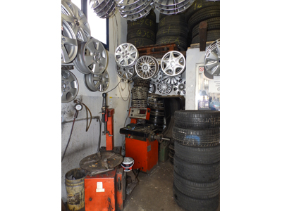 AUTO TIRES Tire repair Belgrade - Photo 10