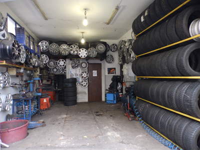 AUTO TIRES Tire repair Belgrade - Photo 4