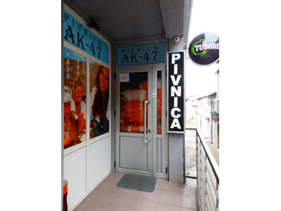 AK - 47 Pubs Belgrade - Photo 1