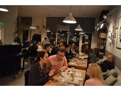 E BOOK CAFFE Bars and night-clubs Belgrade - Photo 8