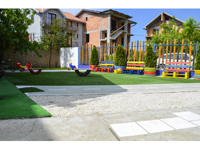 SVRCA KINDERGARTEN Kindergartens Belgrade - Photo 2