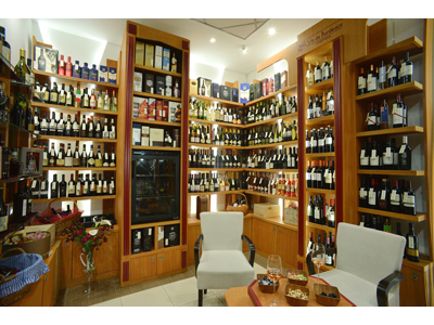 VIN DE BORDEAUX WINE SHOP Vineries, wine shops Belgrade - Photo 6