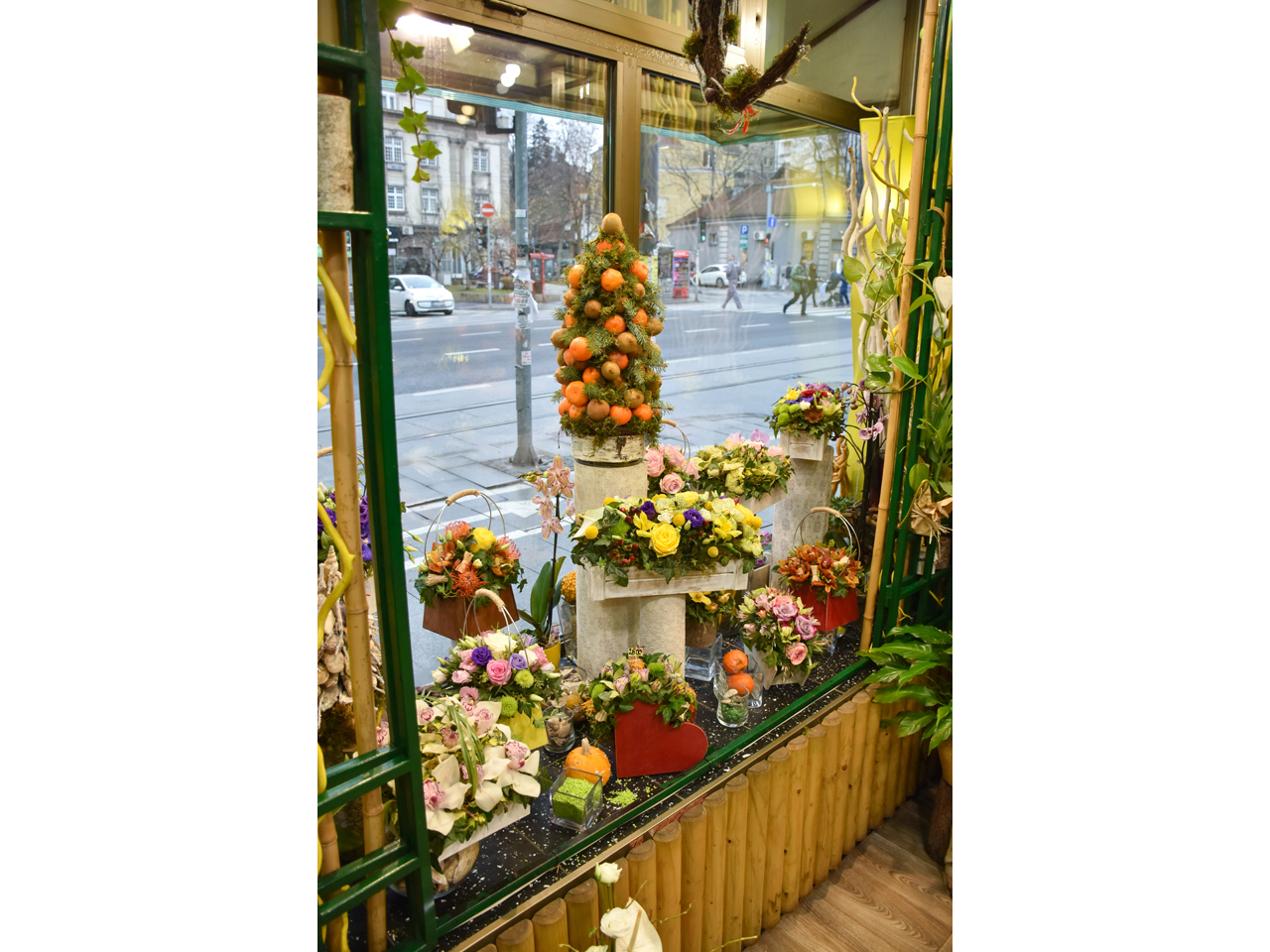 FLOWERS SHOP BILJANA Flowers, flower shops Beograd