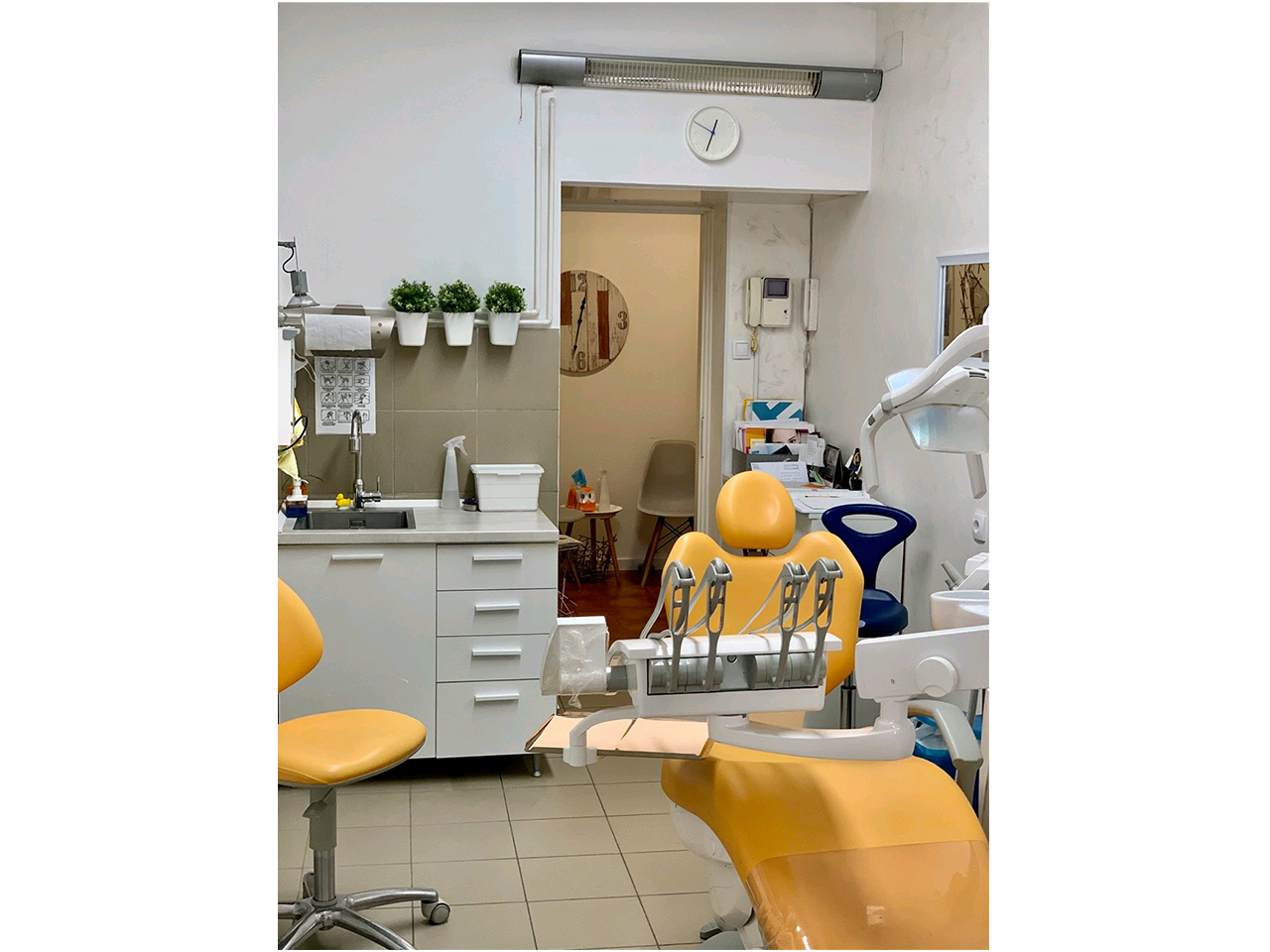 THE FIRST PRIVATE SPECIALIZED DENTAL CLINIC DR NIKOLIC Dental surgery Beograd