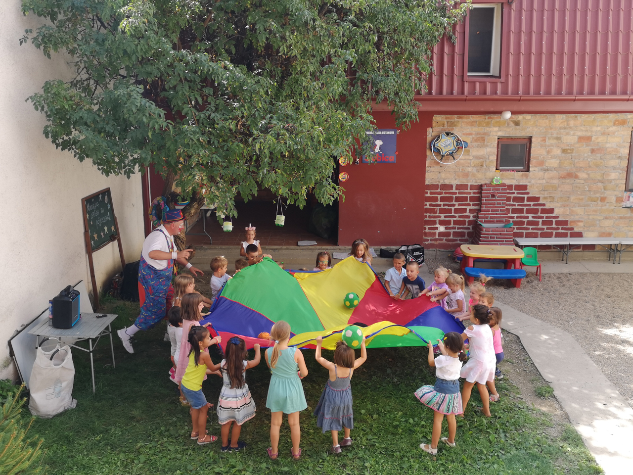 BUBICA - PRESCHOOL INSTITUTION Kindergartens Belgrade - Photo 2