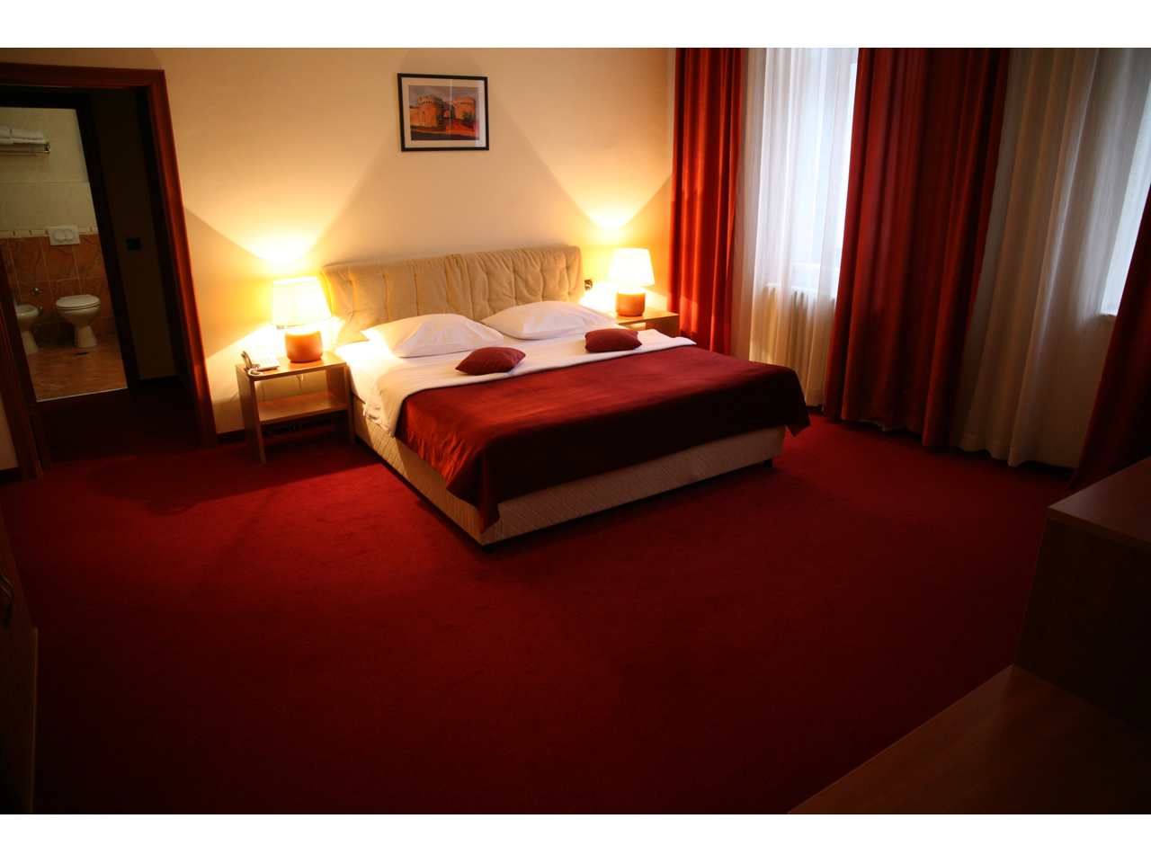 HOTEL N Hotels Belgrade - Photo 3