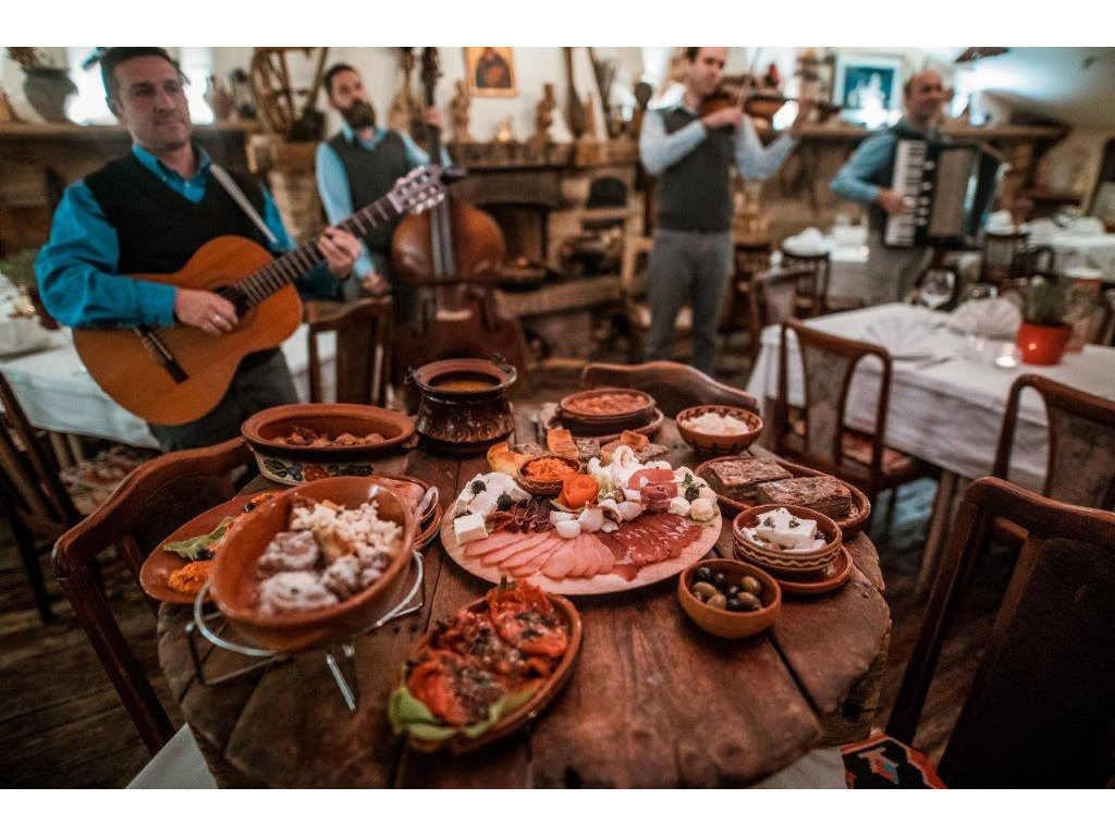 EKO - ETNO RESTORAN ZLATAR Prostori za proslave, žurke, rođendane Beograd - Slika 3