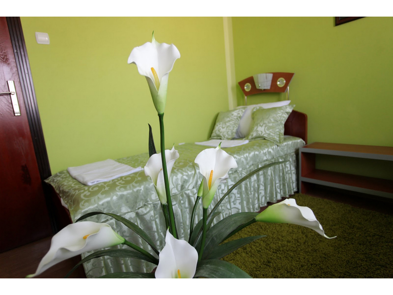 VILLA ATINA CEREMONY HALL Accommodation, room renting Belgrade - Photo 8