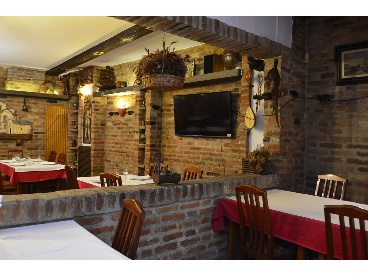 RESTAURANT TRESNJIN HLAD Restaurants Belgrade - Photo 4