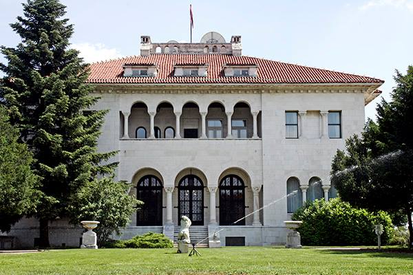 ROYAL PALACE OF FAMILY KARADJORDJEVIC The royal palaces Beograd