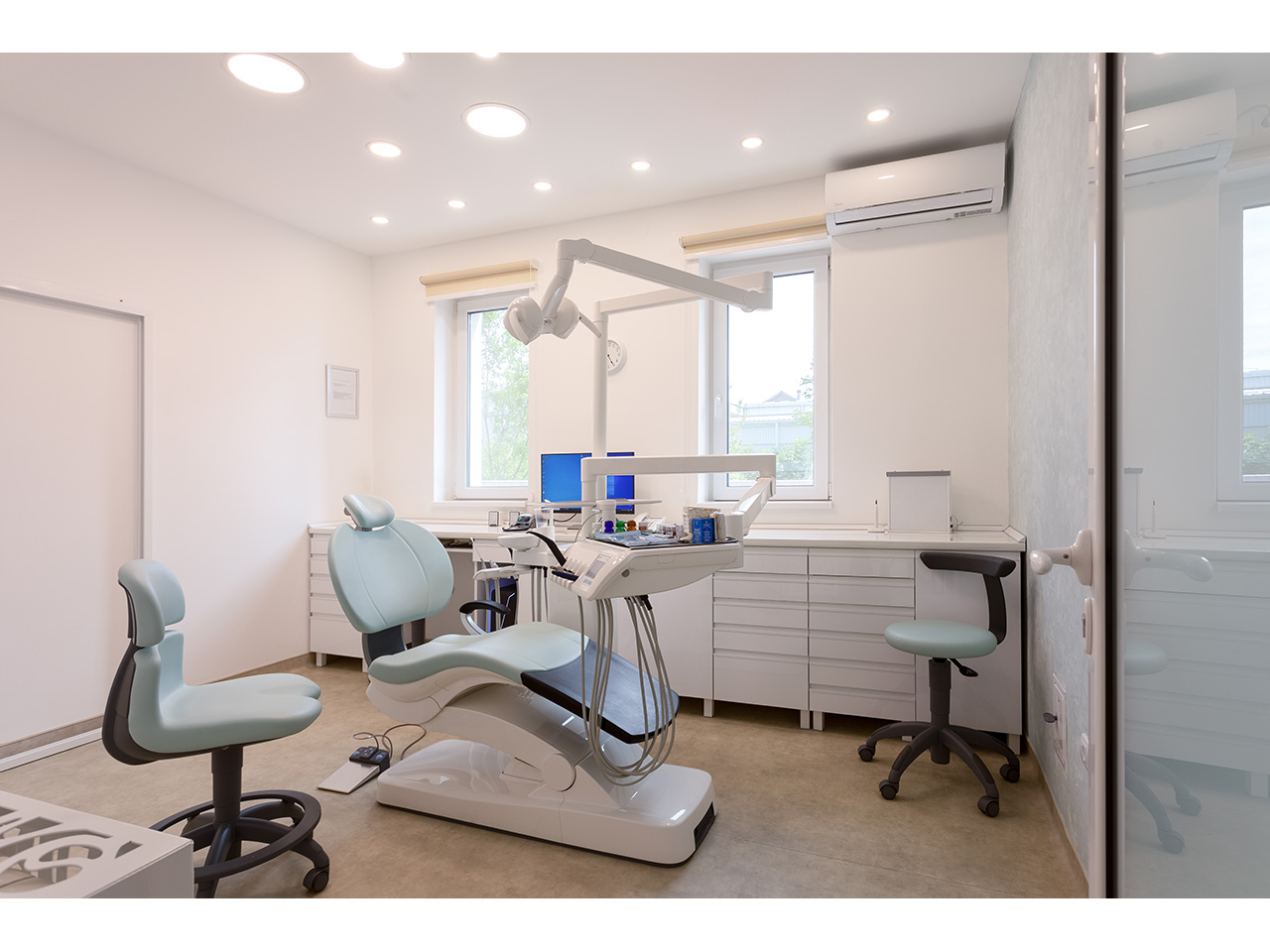 Photo 6 - DENTAL OFFICE DR OGNJEN STANKOV Dental surgery Belgrade