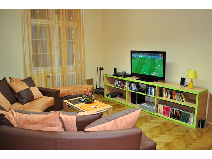 Photo 1 - HABITAT PRIVATE ROOMS AND HOSTEL Accommodation, room renting Belgrade