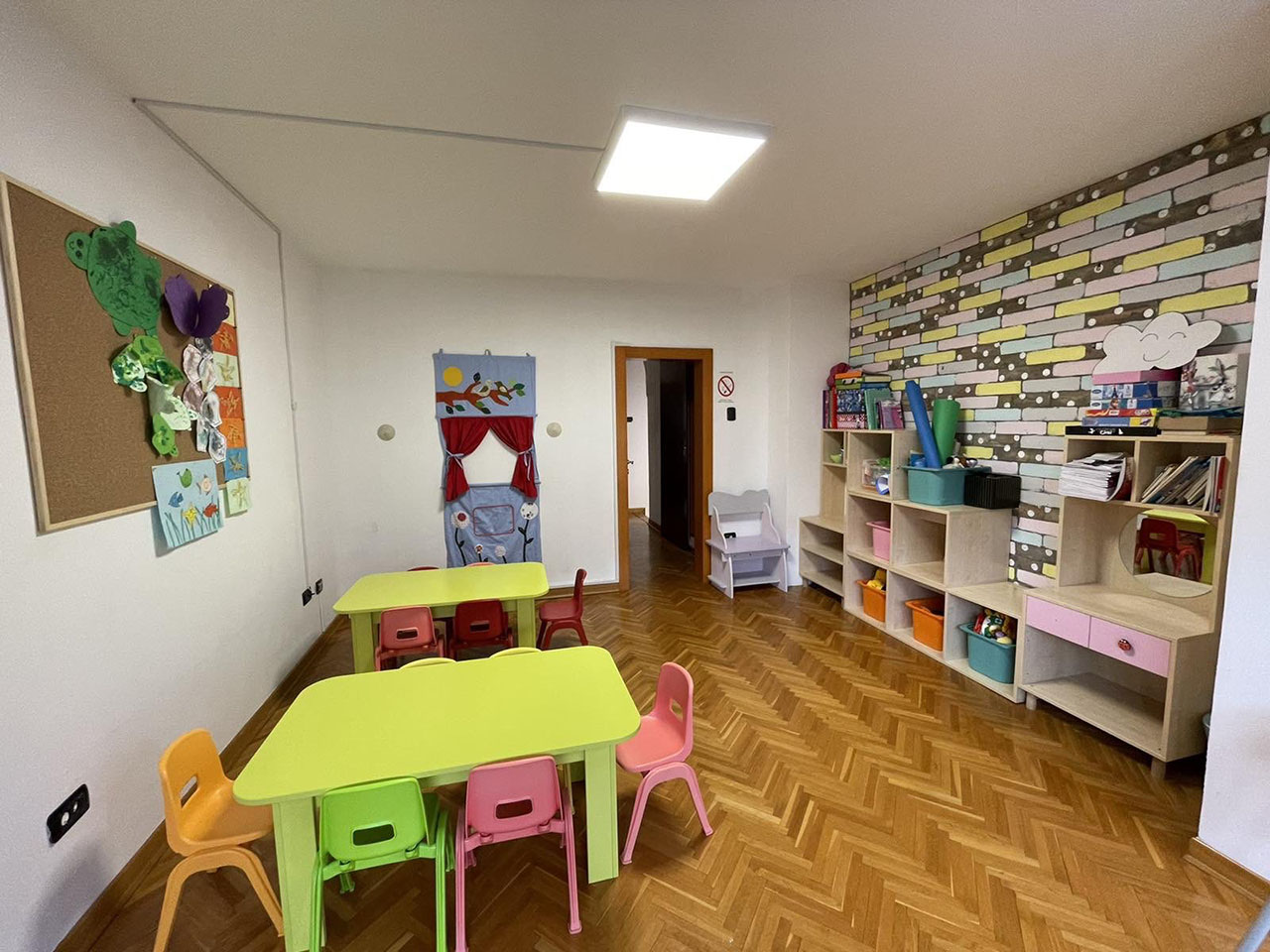 CHILDRENS HOUSE BUBAMARICA Kindergartens Beograd