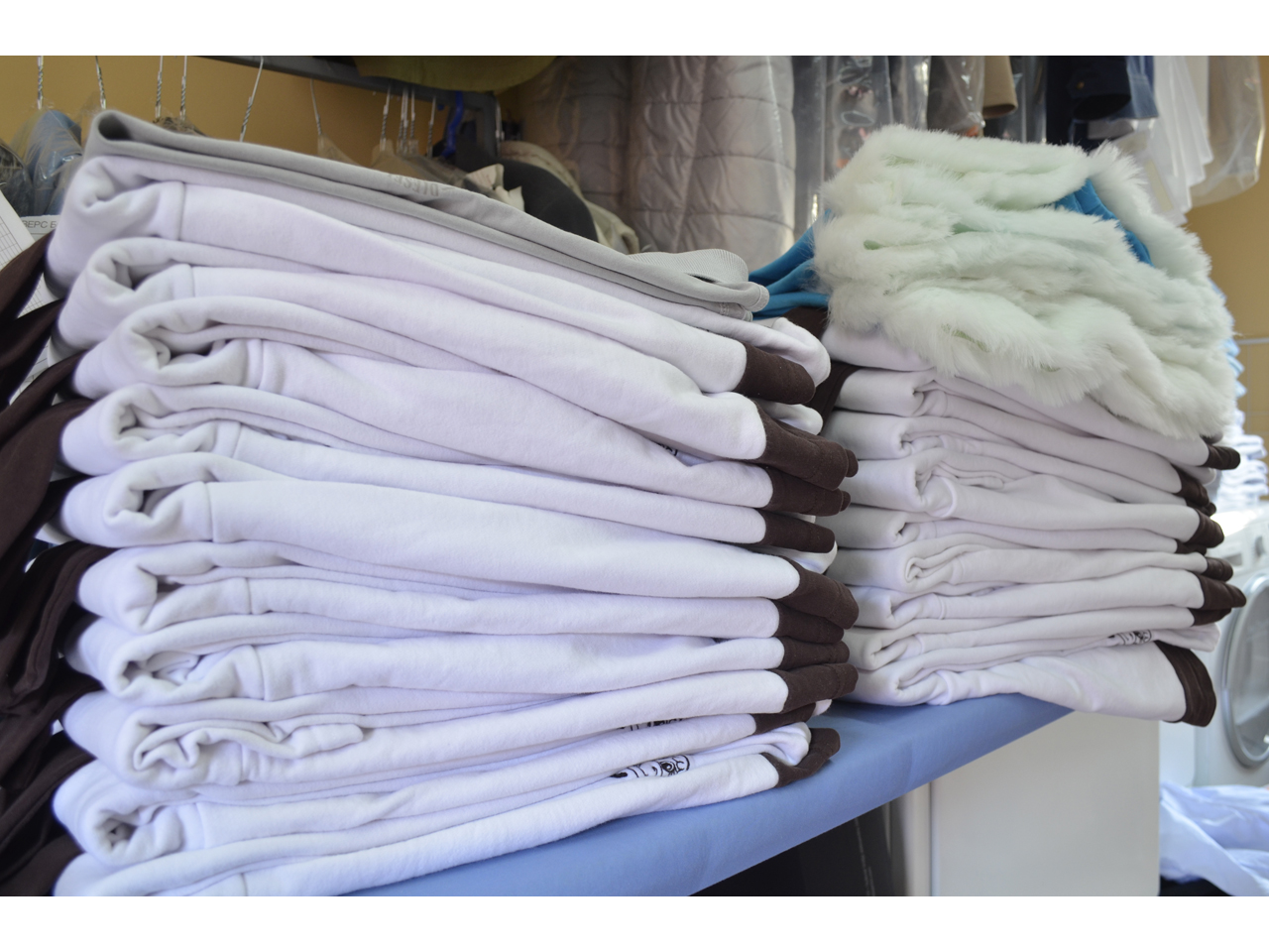 GLANC WASH - DRY CLEANING AND LAUNDRY Dry-cleaning Beograd