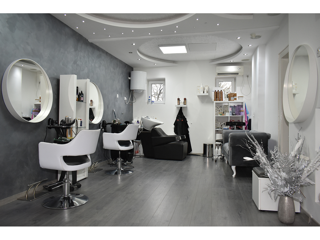 Photo 1 - BEAUTY S Cosmetics salons Belgrade