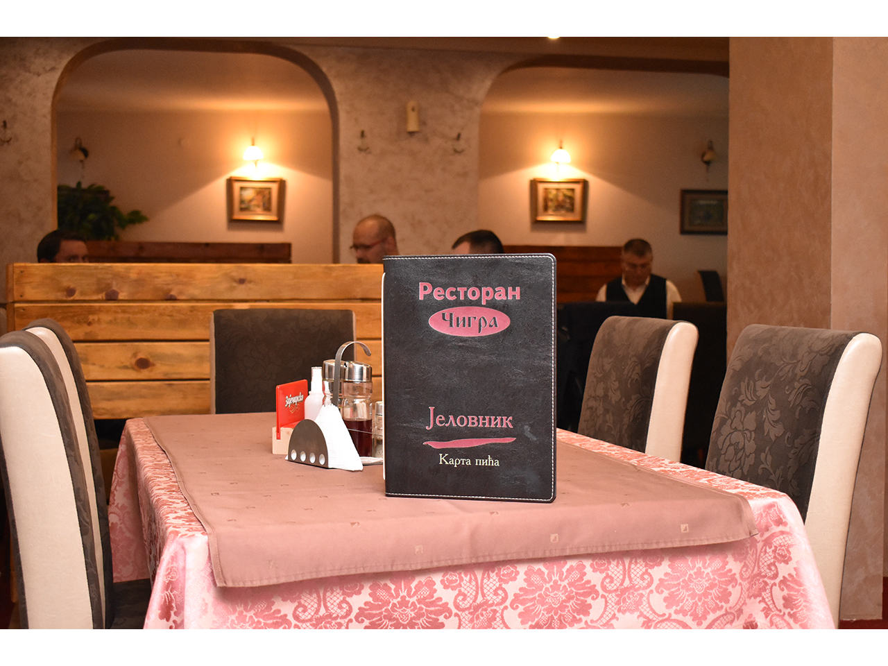 CIGRA - DOMESTIC CUISINE RESTAURANT Restaurants for weddings, celebrations Beograd
