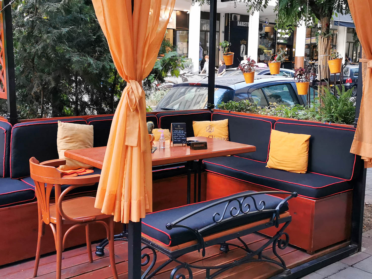 Slika 3 - PAMPOUR BAR Restorani Beograd