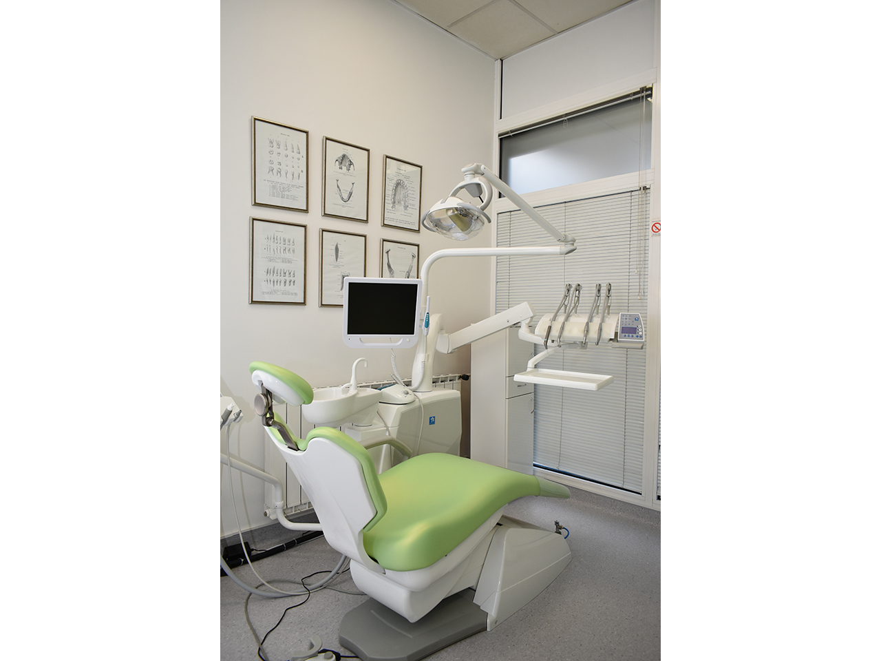 OXYDENT - DENTAL  OFFICE Dental surgery Beograd