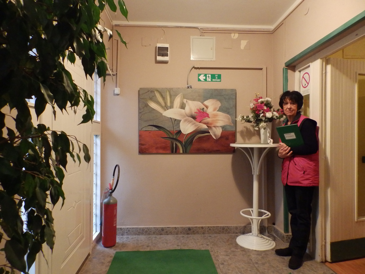 HOME FOR OLD - ZARKOVACKI VRT Homes and care for the elderly Beograd
