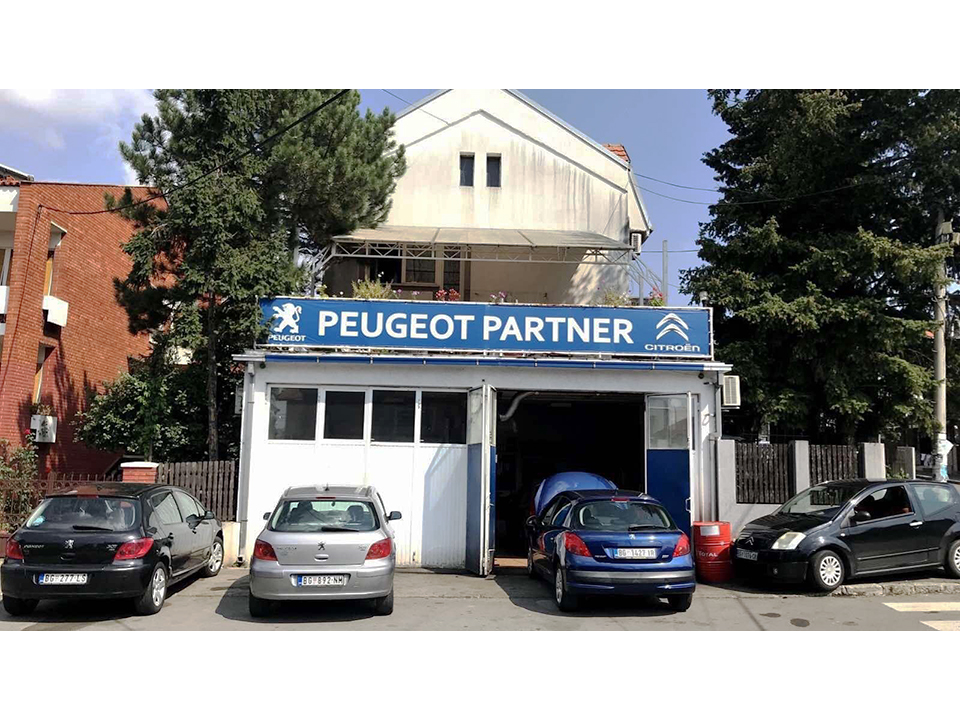 Slika 1 - PEUGEOT PARTNER Auto servisi Beograd