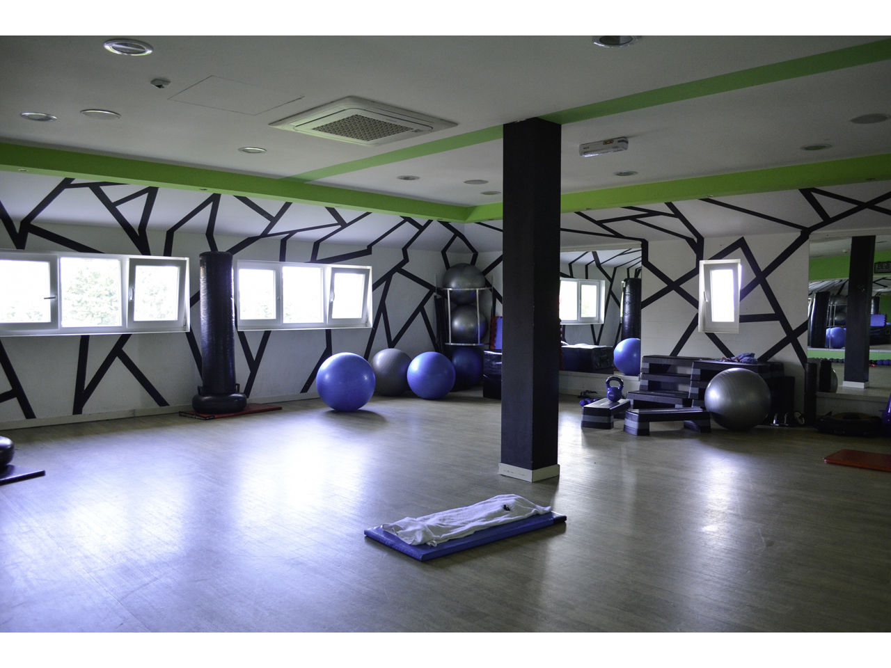 GREEN FITNESS Gyms, fitness Belgrade - Photo 12