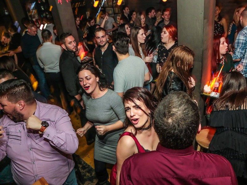0.5 BAR - NULA PET BAR Bars and night-clubs Belgrade - Photo 12