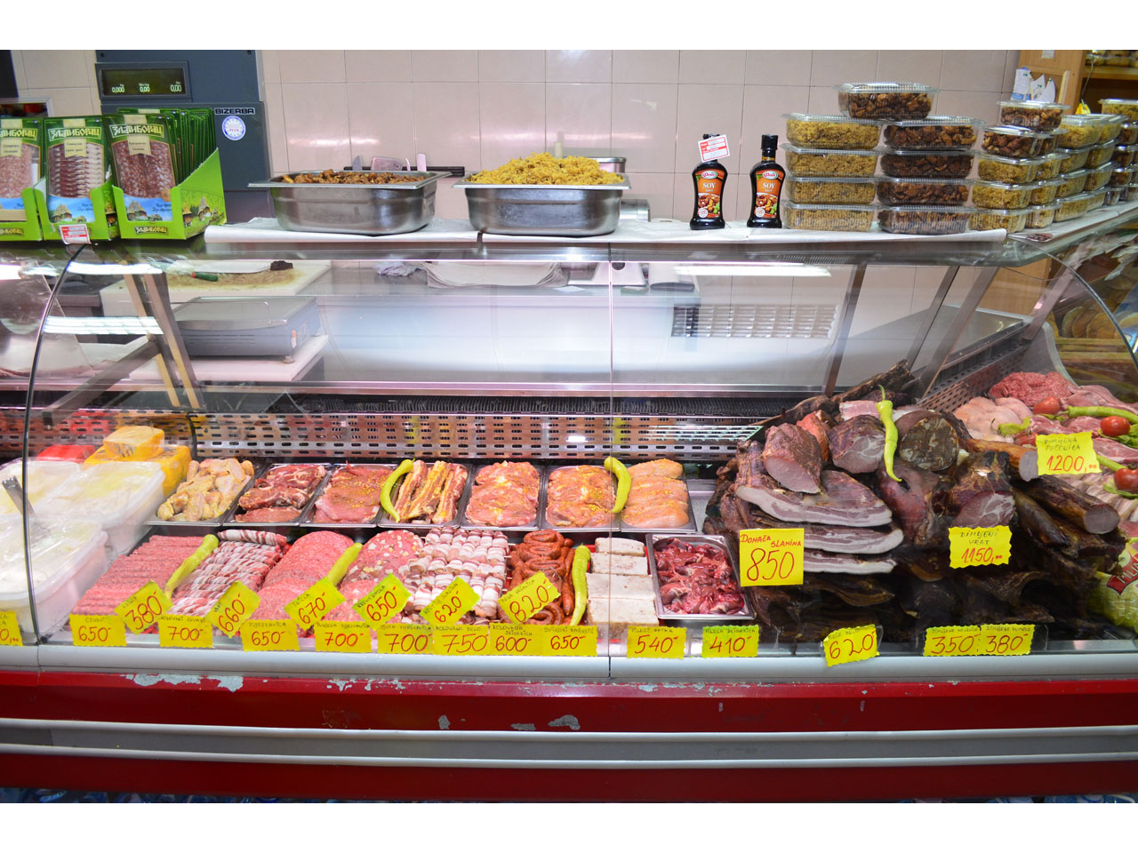 JOVANOVIC GRILL AND BUTCHER Butchers, meat products Belgrade - Photo 3