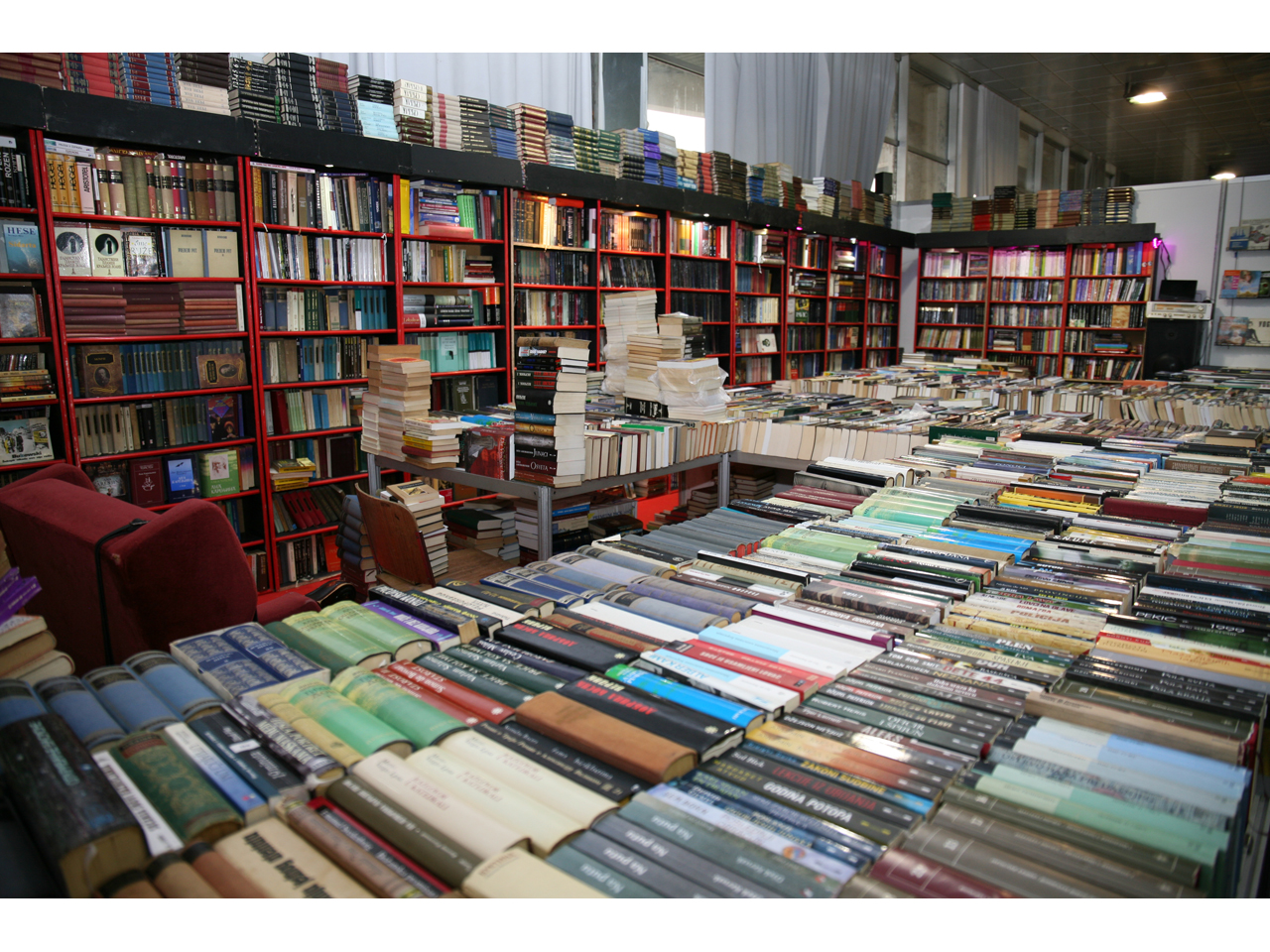 BOOKMARK PURCHASING BOOKS AND COMIC BOOKS Antique shops Beograd