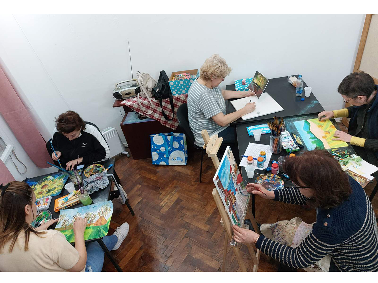 Photo 8 - MINA'S DRAWING AND PAINTING SCHOOL Art ateliers Belgrade
