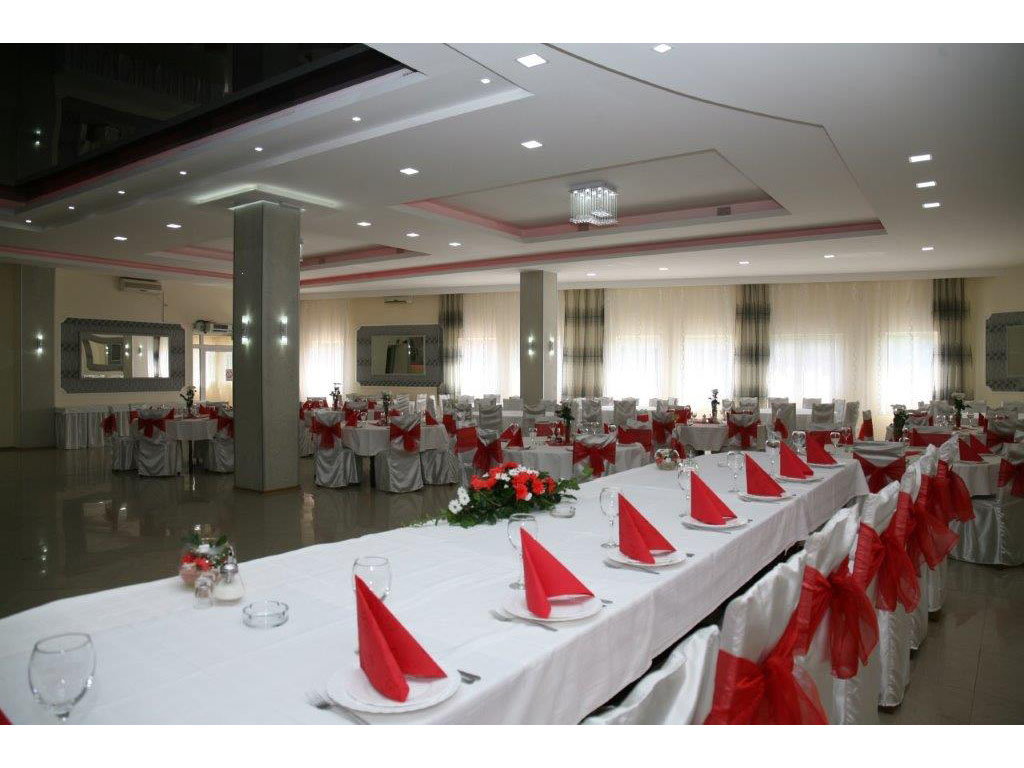 BREZA RM RESTAURANT Restaurants for weddings, celebrations Beograd