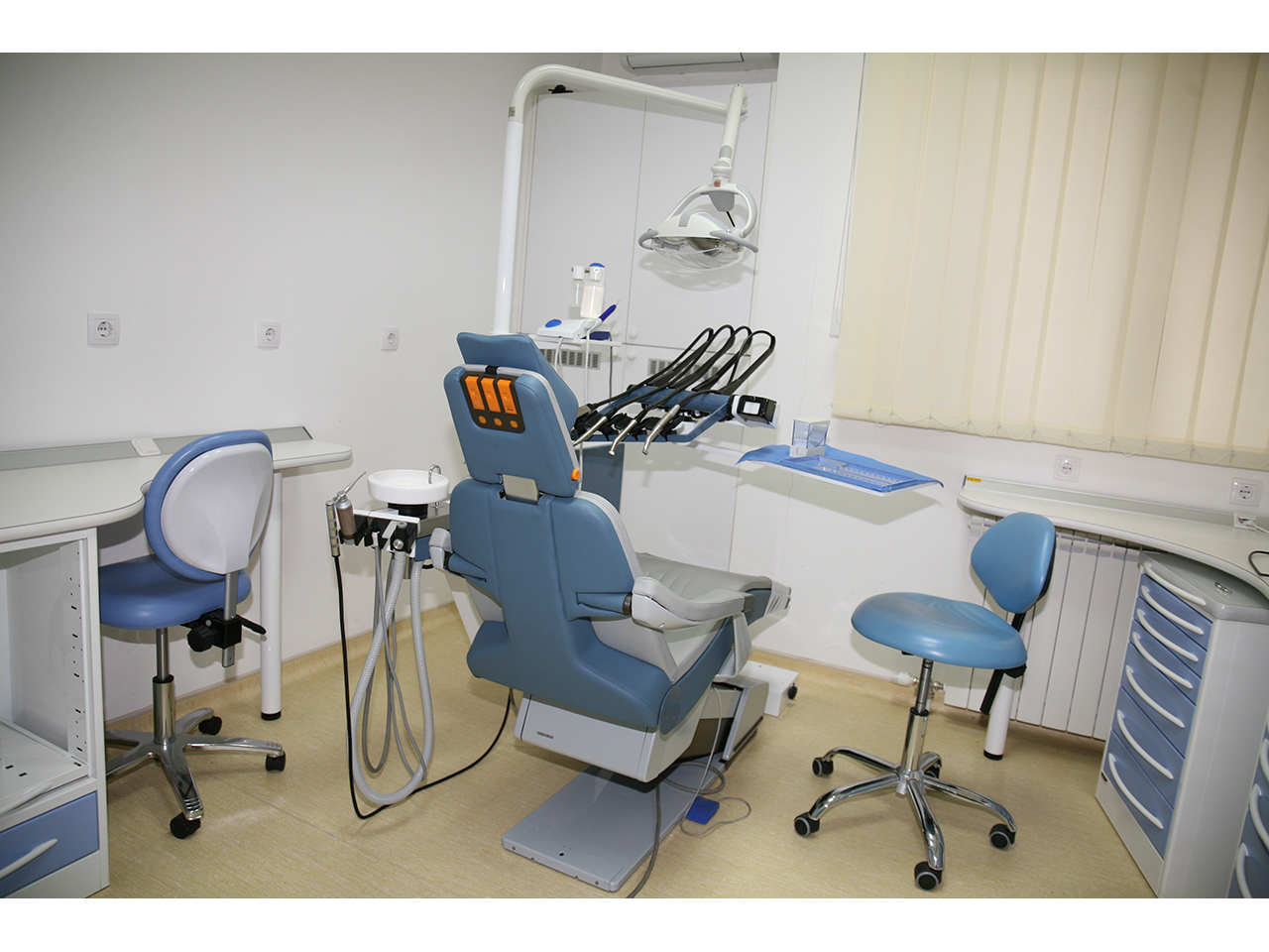 DR VESELINOVIC Dental orthotics Belgrade - Photo 4