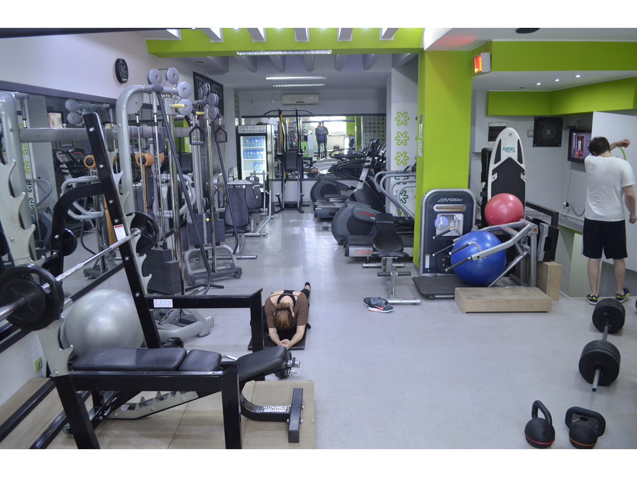 AXIS FITNESS Gyms, fitness Belgrade - Photo 2