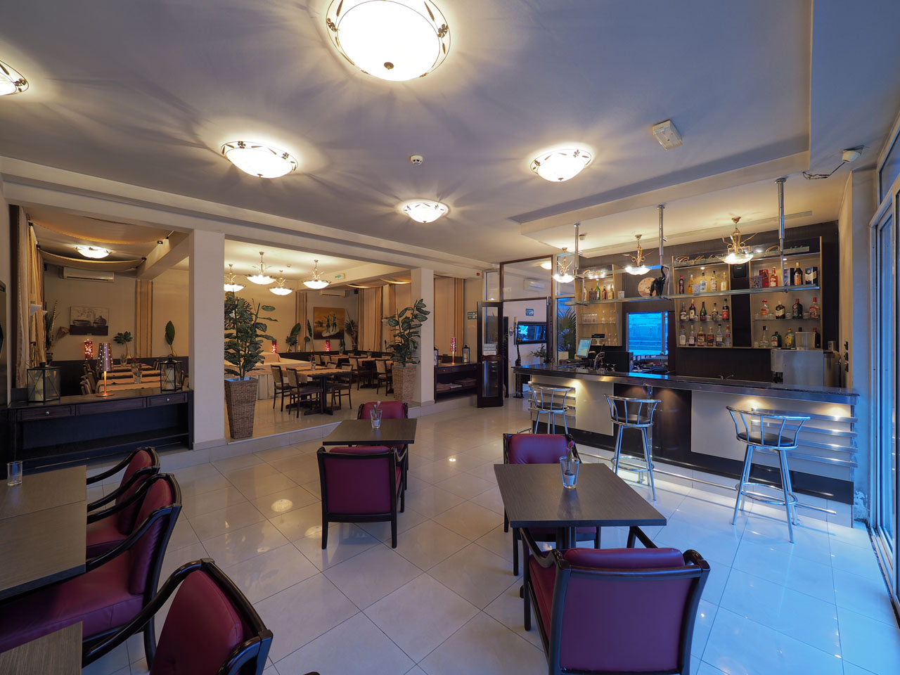 HOTEL OASIS Hotels Belgrade - Photo 6