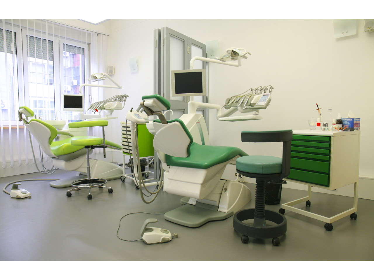 Photo 4 - MRSE DENT DENTAL OFFICE Dental surgery Belgrade