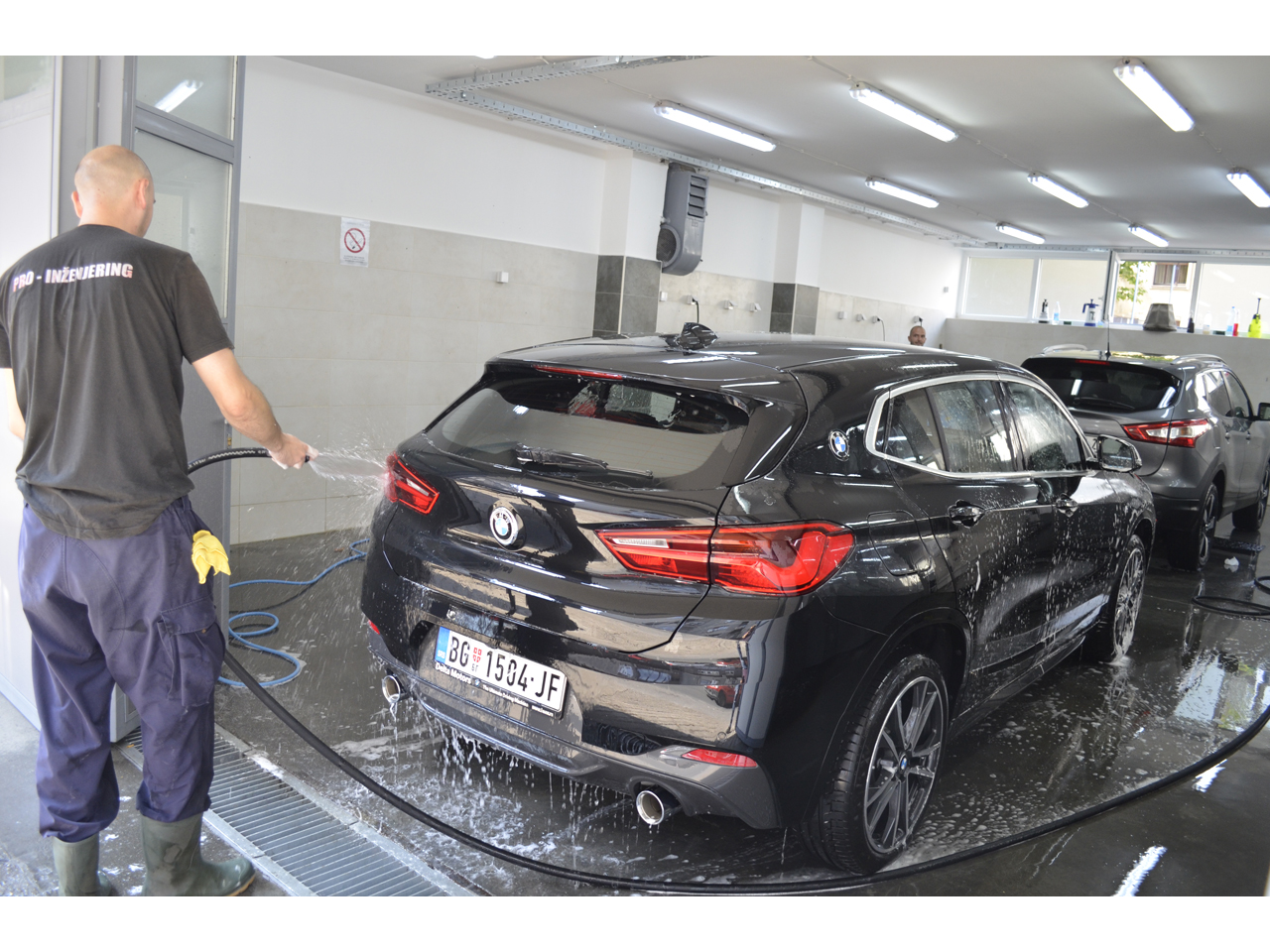 SINVUK CAR WASH Car wash Belgrade - Photo 5