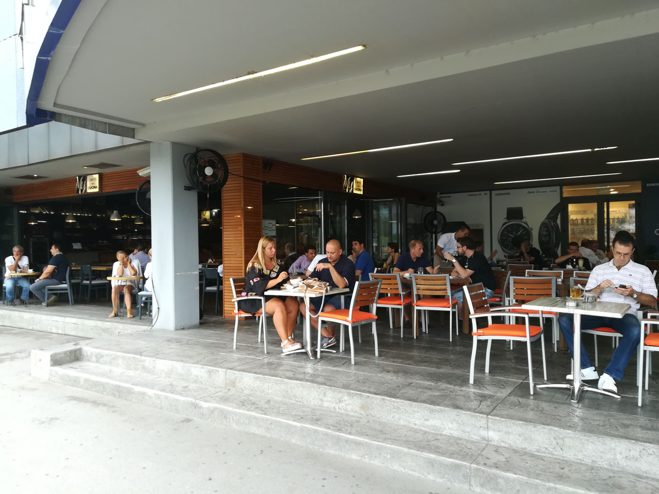 MY CAFFE BAR RESTAURANT Restorani Beograd - Slika 1